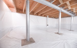 Crawl space structural support jacks installed in Green Bay